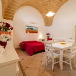Palazzo Antica Apartment *