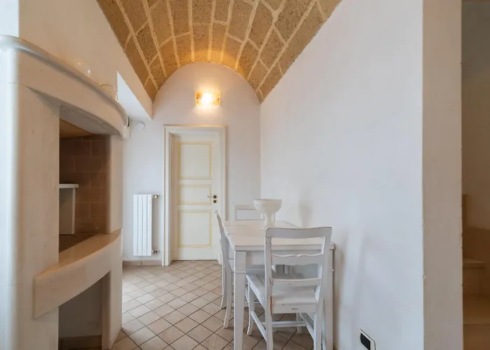 Palazzo Antica Apartment *